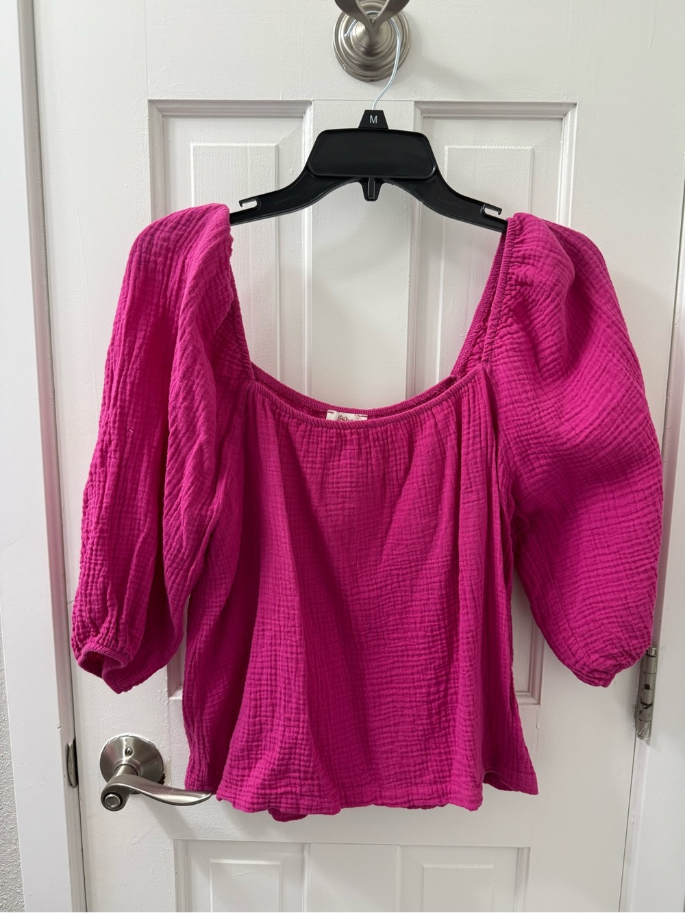 Women’s Gauzy Hot Pink Puff-Sleeve Square Neck Top, Sz M, Perfect Condition!